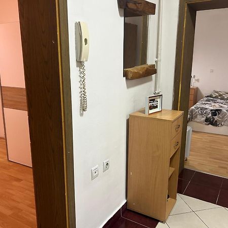 Elena Apartment 2 Üsküp Dış mekan fotoğraf
