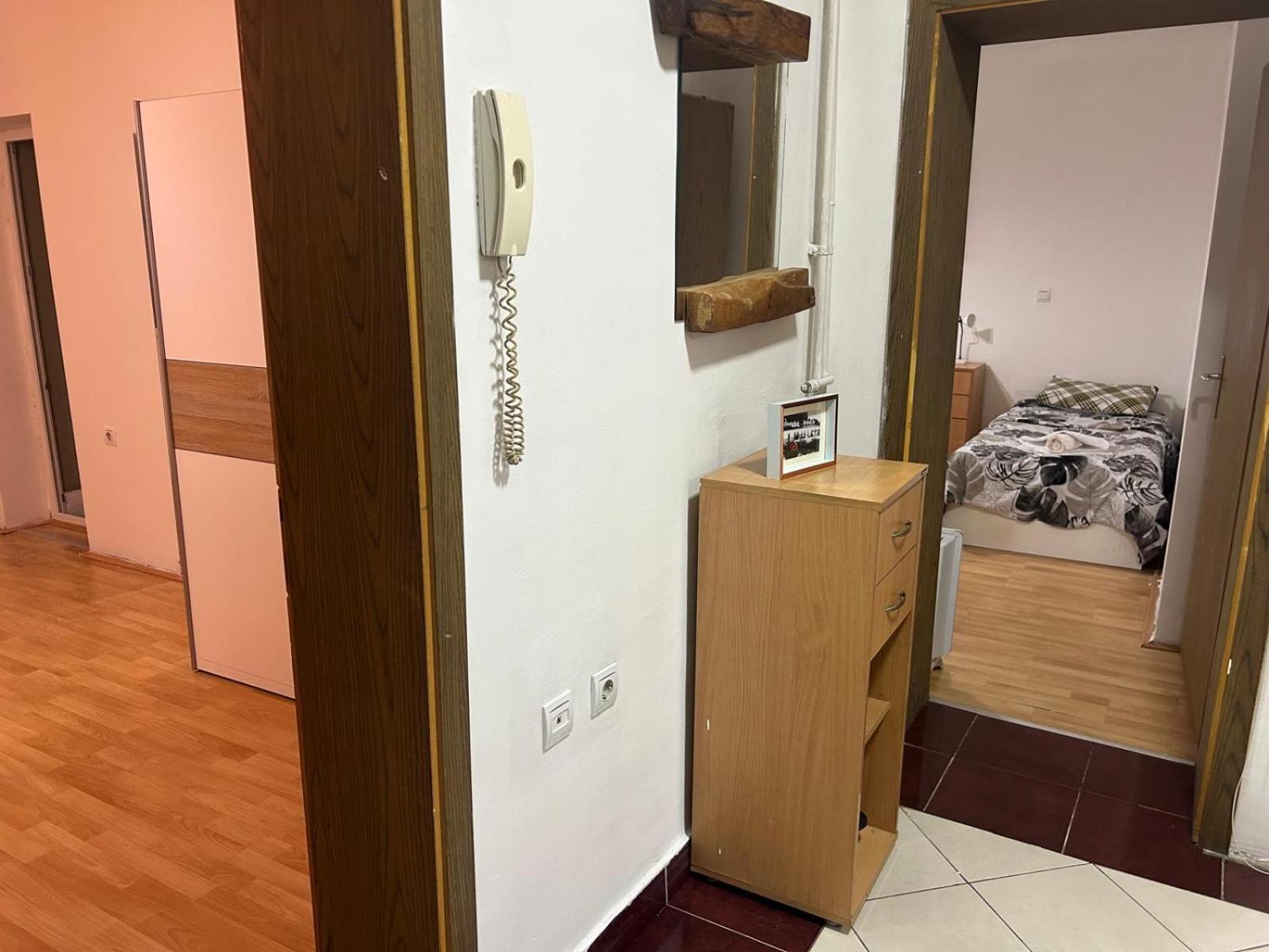 Elena Apartment 2 Üsküp Dış mekan fotoğraf