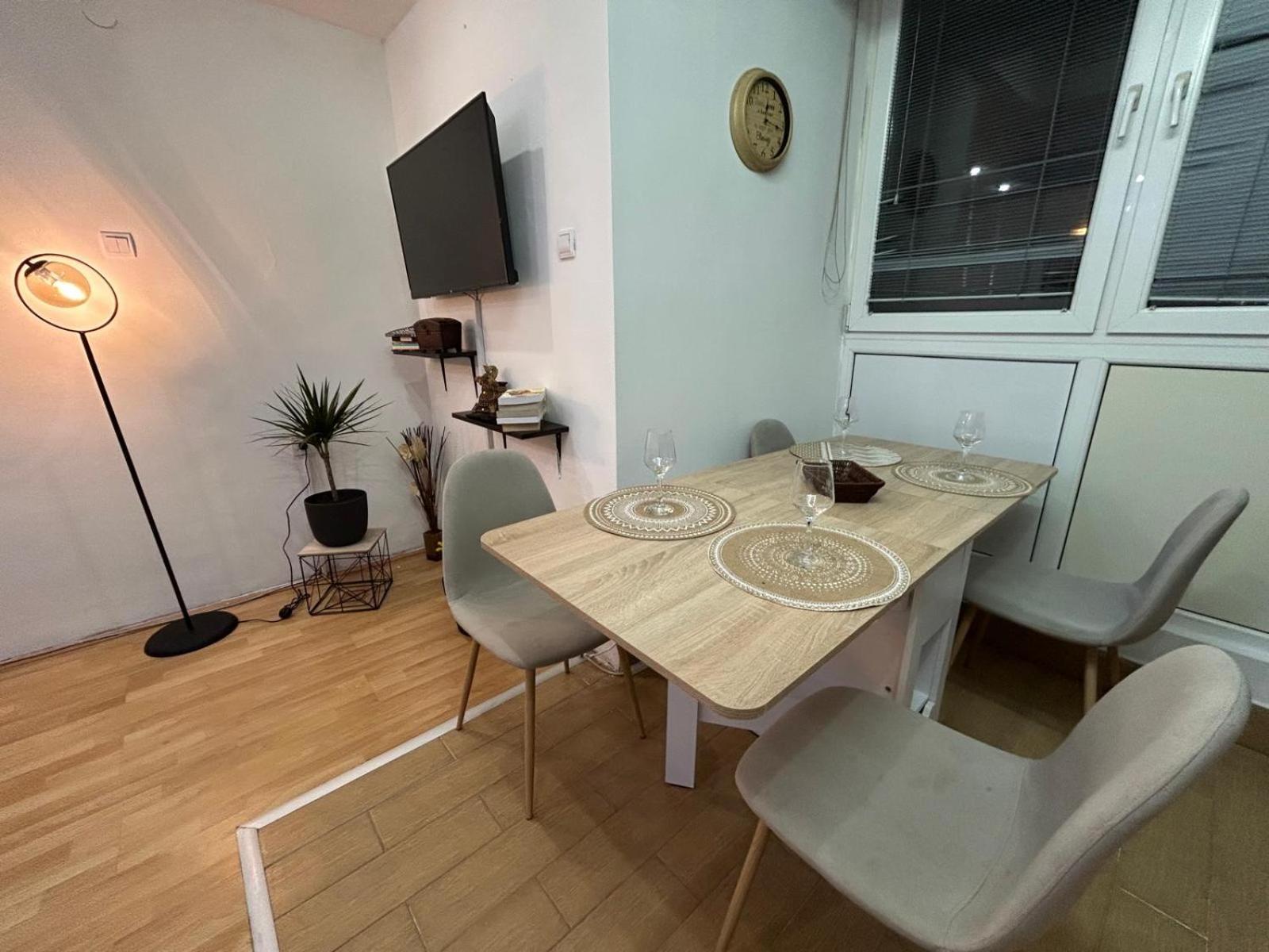 Elena Apartment 2 Üsküp Dış mekan fotoğraf
