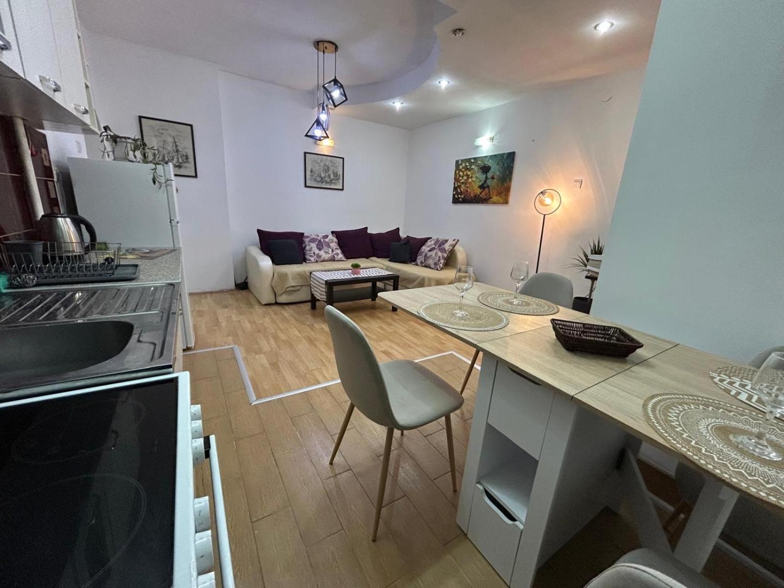 Elena Apartment 2 Üsküp Dış mekan fotoğraf